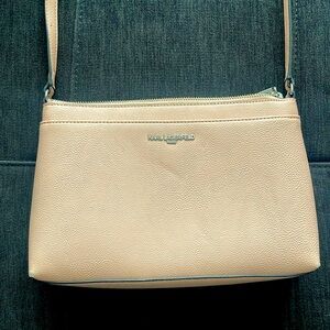 Karl Lagerfeld messenger